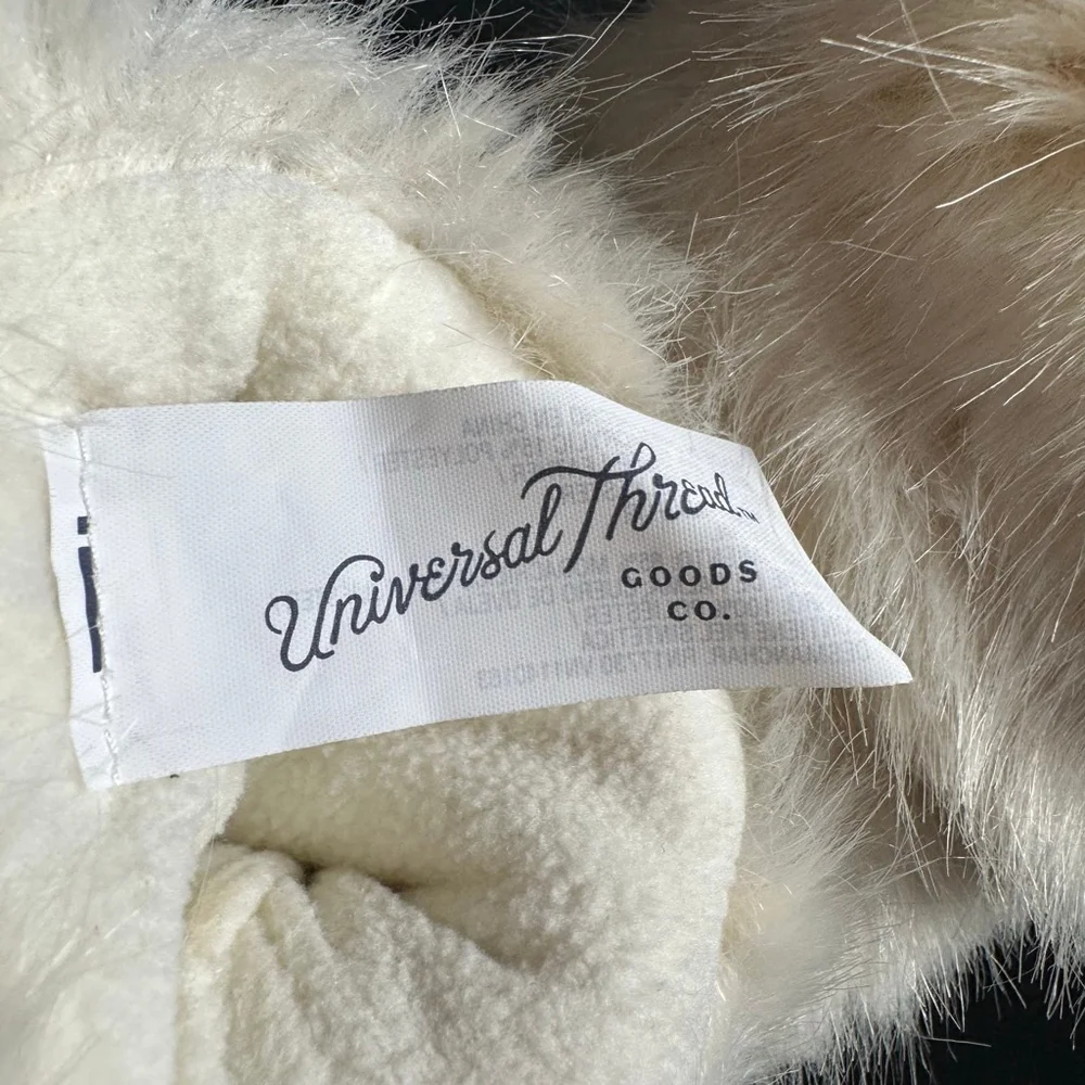 Women's Universal Thread Faux Fur Mittens